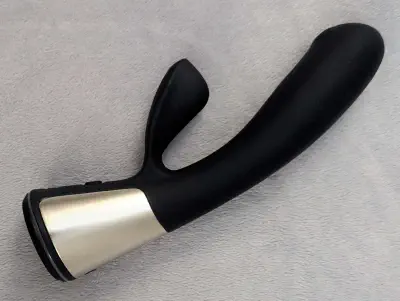 Kiiroo Fuse bluetooth rabbit vibrator